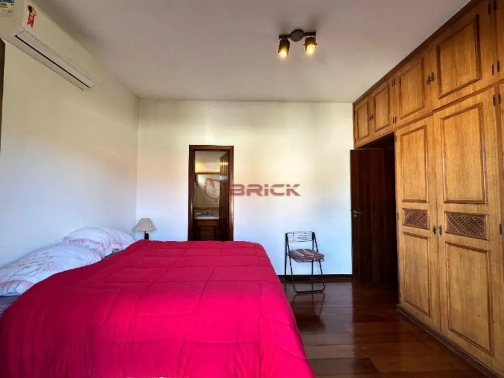 Casa, 6 quartos, 212 m² - Foto 19