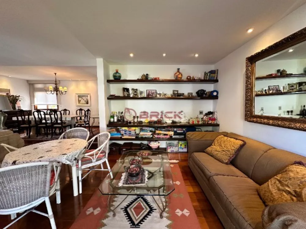 Casa, 6 quartos, 212 m² - Foto 9