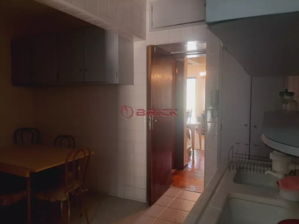 Casa à venda com 3 quartos, 80m² - Foto 12