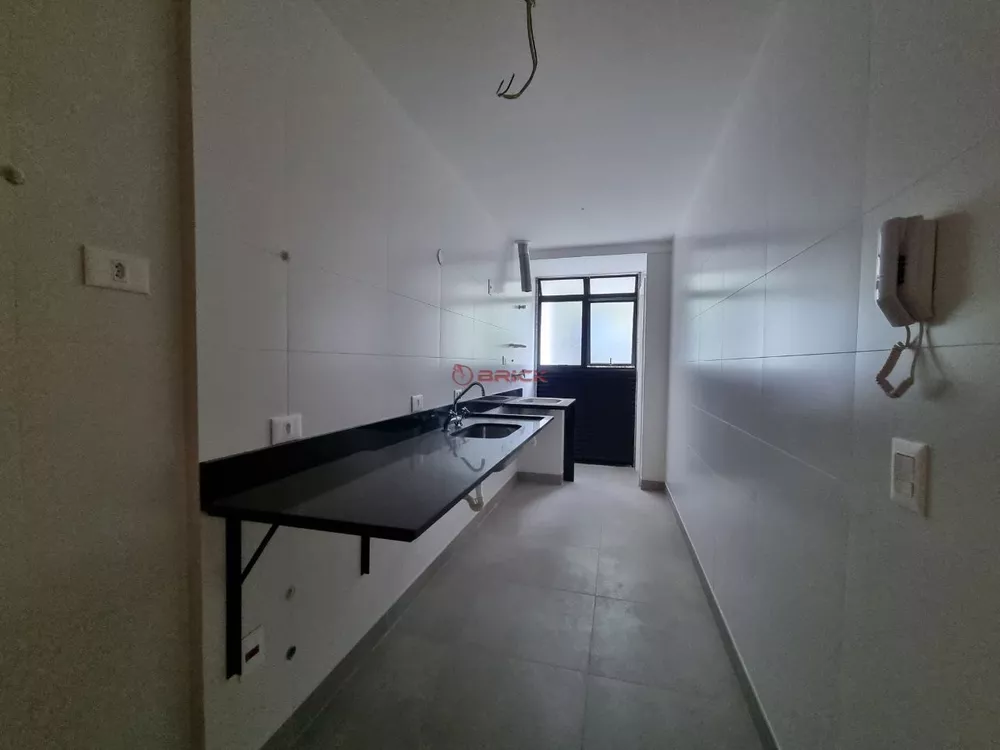 Apartamento à venda com 3 quartos, 89m² - Foto 3