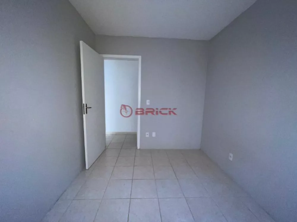 Apartamento à venda com 2 quartos, 49m² - Foto 11