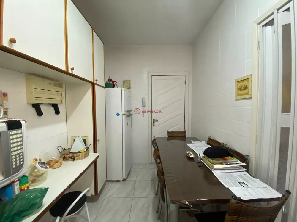 Apartamento à venda com 2 quartos, 58m² - Foto 6