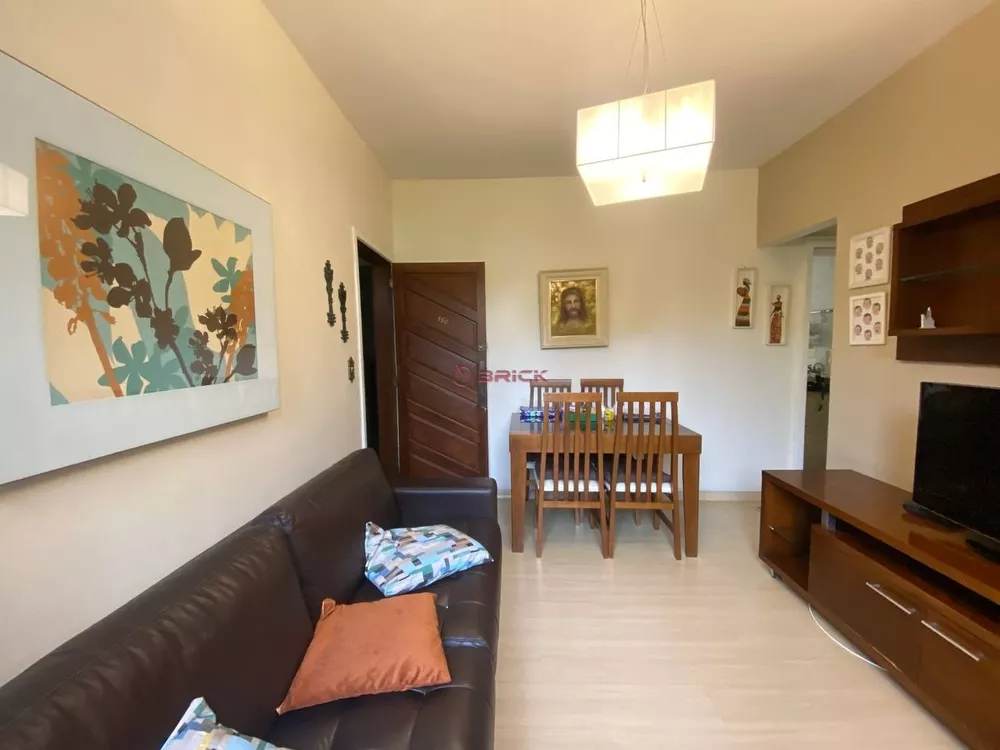 Apartamento à venda com 2 quartos, 58m² - Foto 2