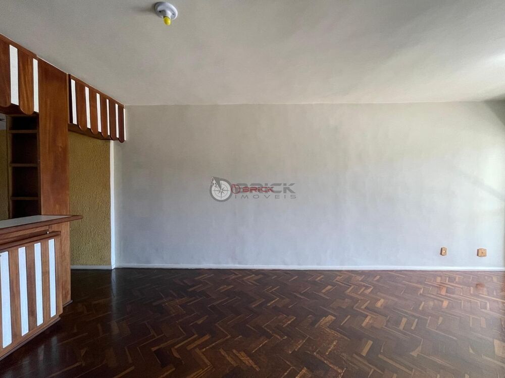 Apartamento para alugar com 2 quartos, 64m² - Foto 1