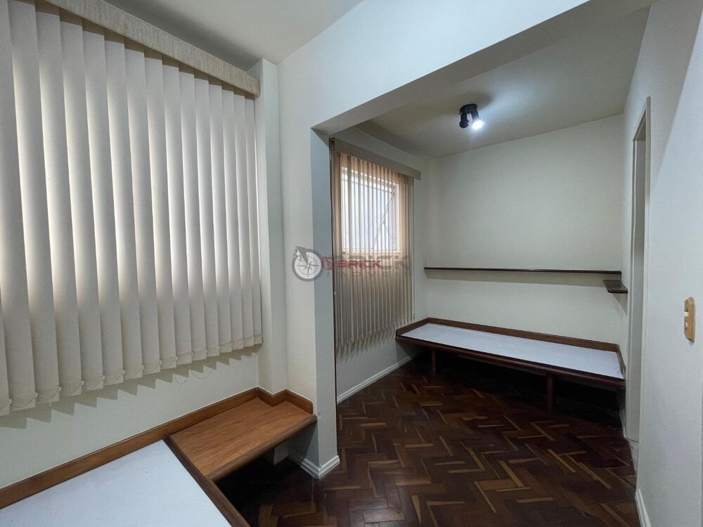 Apartamento para alugar com 2 quartos, 64m² - Foto 4