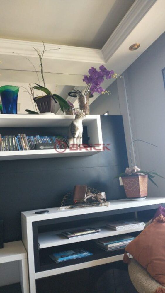 Apartamento à venda com 3 quartos, 140m² - Foto 4