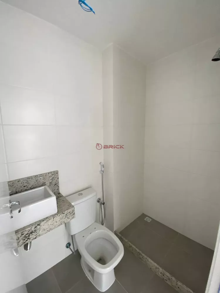 Apartamento à venda com 2 quartos, 68m² - Foto 10