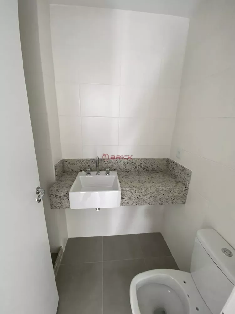 Apartamento à venda com 2 quartos, 68m² - Foto 9