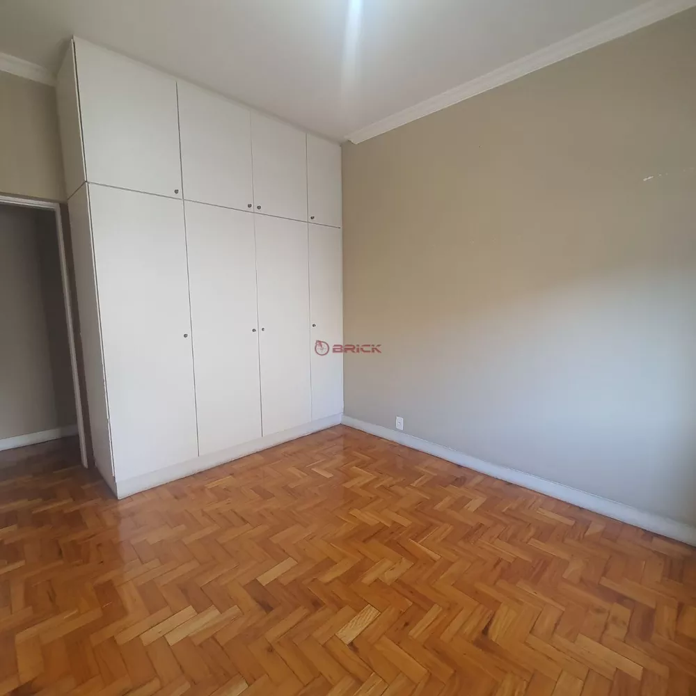 Apartamento à venda com 3 quartos, 100m² - Foto 5