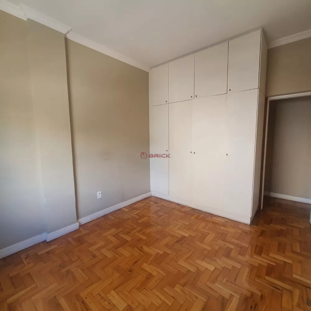 Apartamento à venda com 3 quartos, 100m² - Foto 3