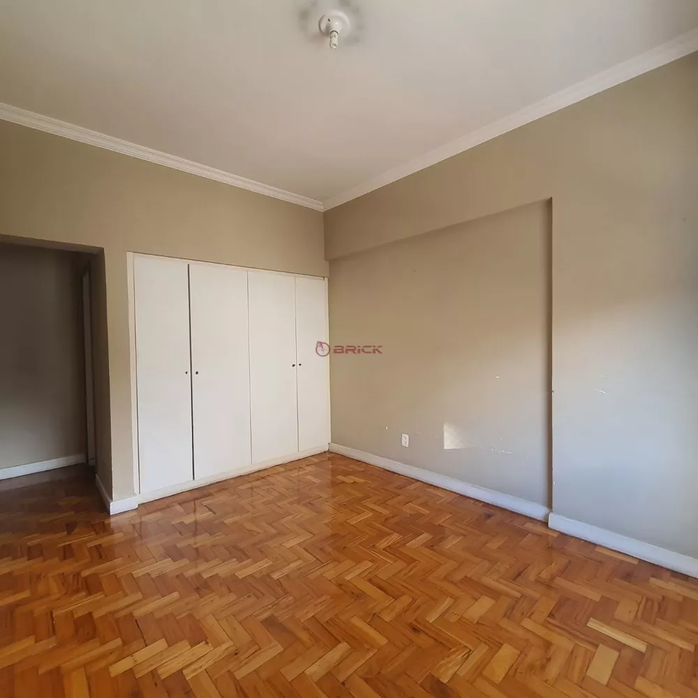 Apartamento à venda com 3 quartos, 100m² - Foto 8