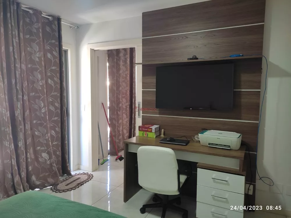 Apartamento à venda com 1 quarto, 45m² - Foto 6