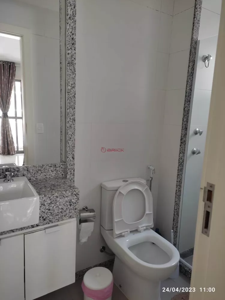 Apartamento à venda com 1 quarto, 45m² - Foto 8