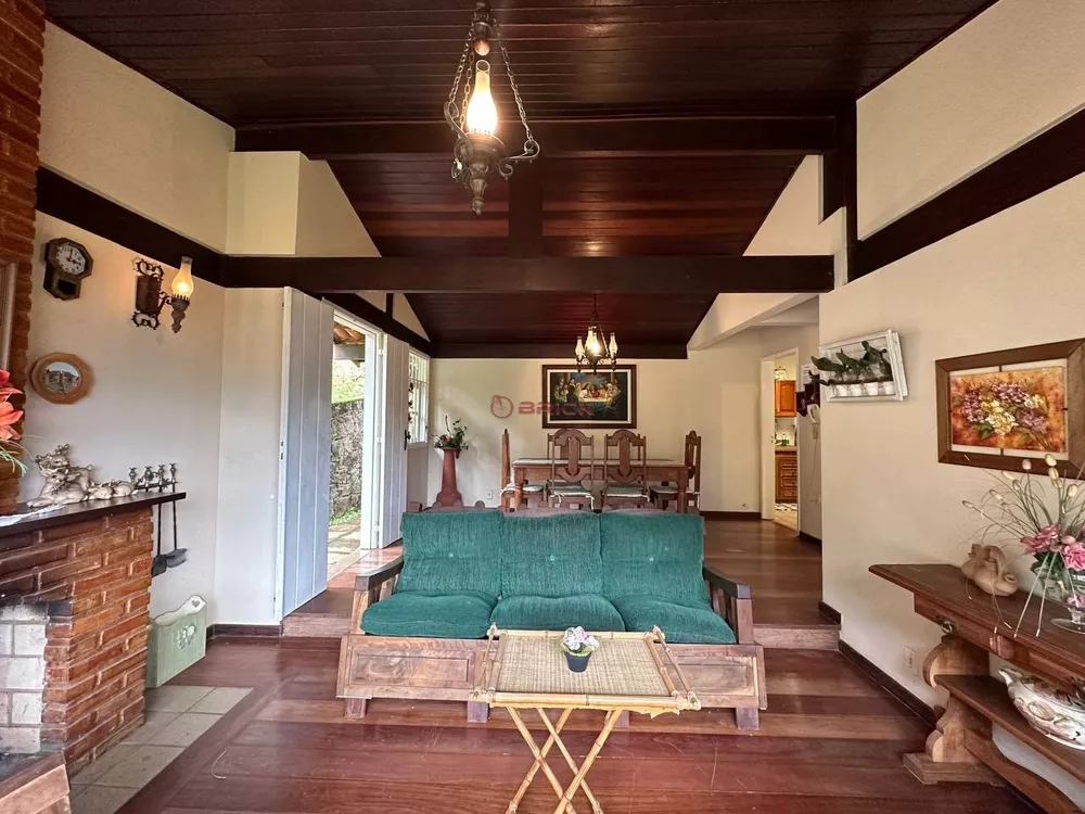 Casa à venda com 3 quartos, 150m² - Foto 6