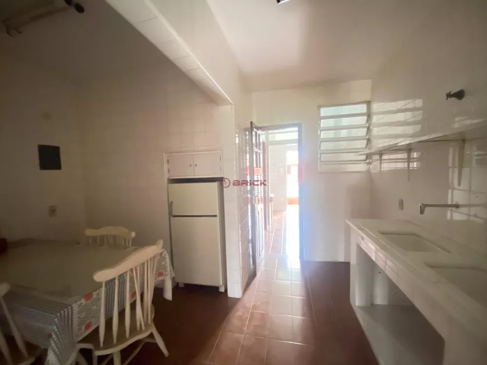 Casa à venda com 3 quartos, 81m² - Foto 3