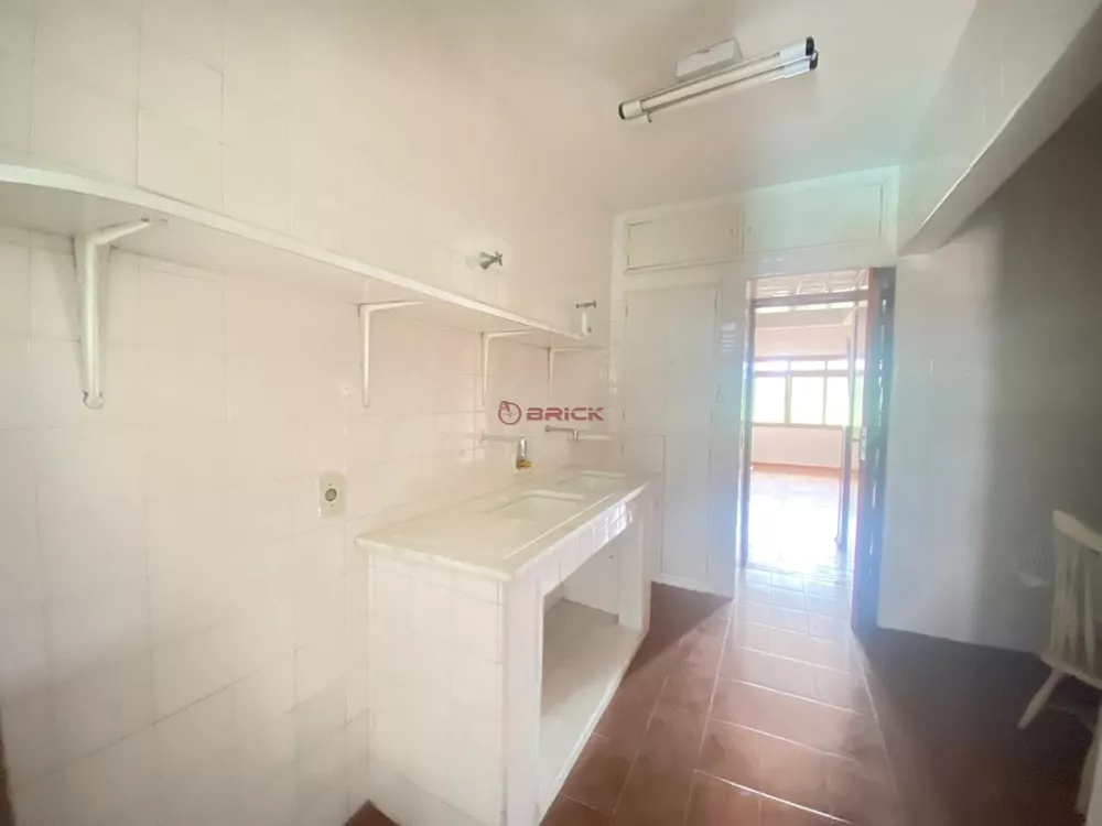 Casa à venda com 3 quartos, 81m² - Foto 6