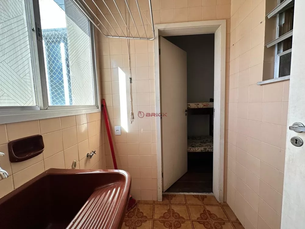 Apartamento à venda com 2 quartos, 72m² - Foto 15