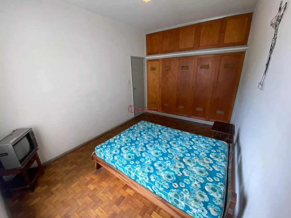 Apartamento à venda com 2 quartos, 63m² - Foto 3