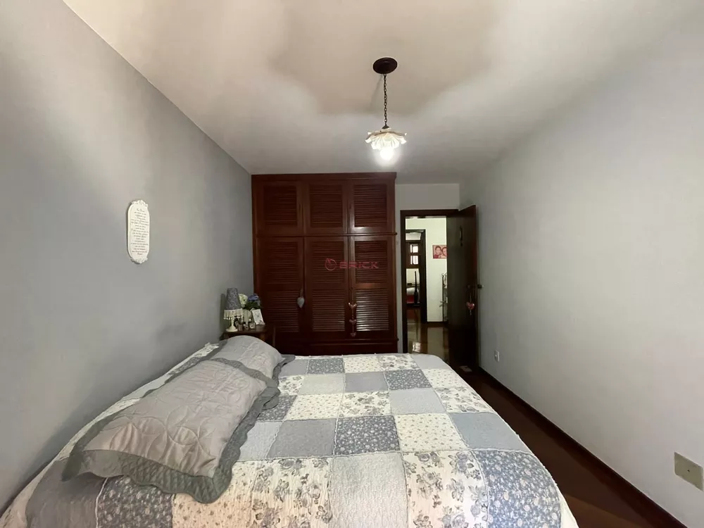 Apartamento à venda com 4 quartos, 164m² - Foto 13