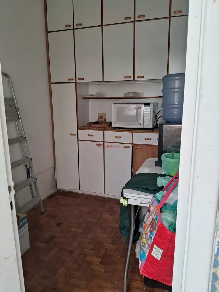 Apartamento à venda com 2 quartos, 65m² - Foto 8