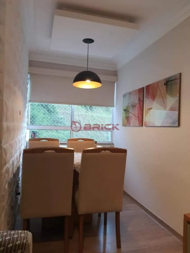 Apartamento à venda com 2 quartos, 50m² - Foto 4