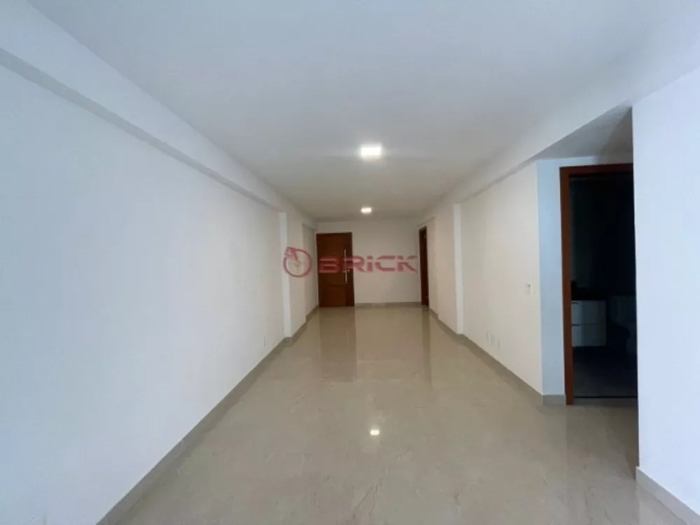 Apartamento à venda com 2 quartos, 93m² - Foto 1