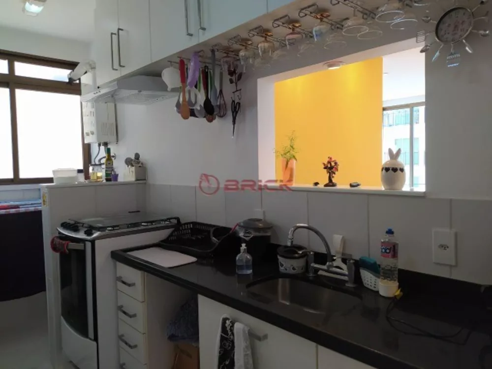 Apartamento à venda com 2 quartos, 60m² - Foto 6