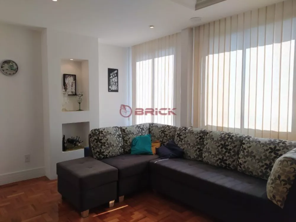 Apartamento à venda com 2 quartos, 60m² - Foto 4