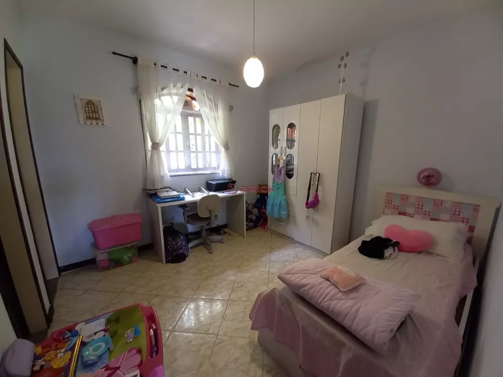 Casa à venda com 3 quartos, 150m² - Foto 5