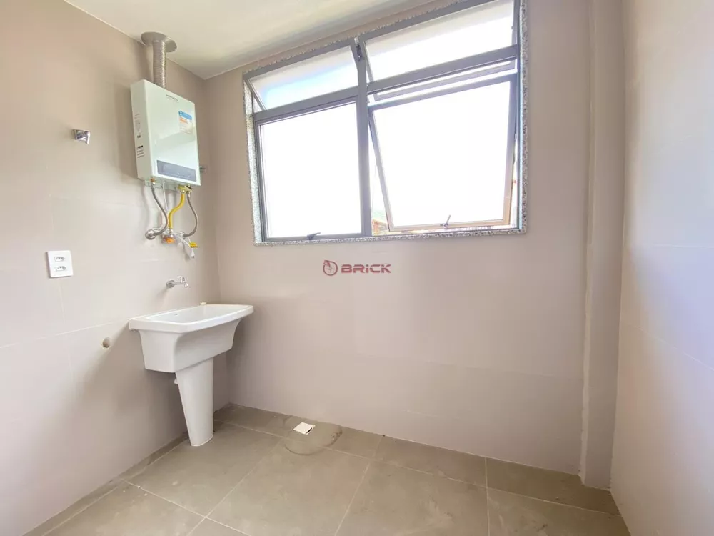 Apartamento à venda com 3 quartos, 100m² - Foto 4