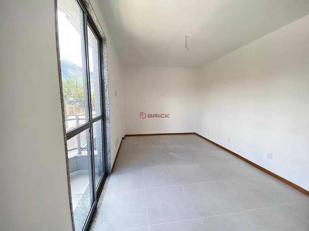 Apartamento à venda com 3 quartos, 100m² - Foto 9