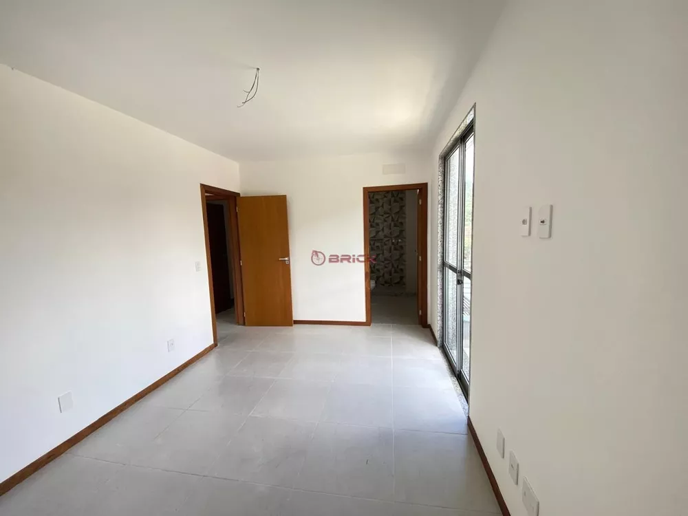 Apartamento à venda com 3 quartos, 100m² - Foto 5