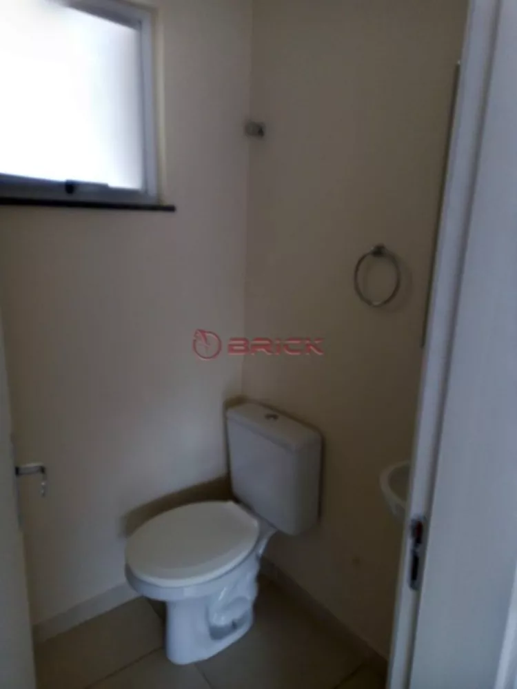 Casa à venda com 3 quartos, 100m² - Foto 5