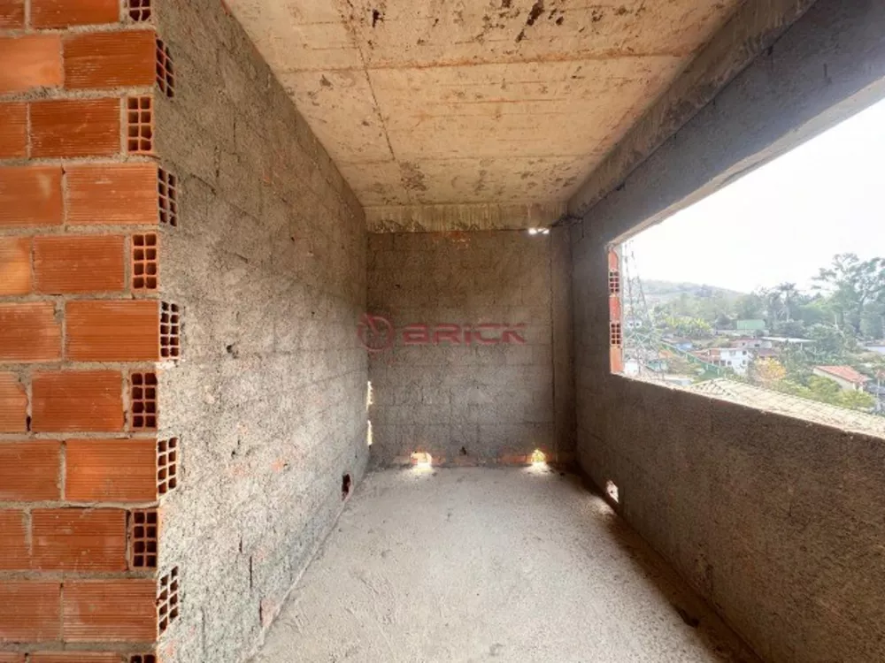 Casa à venda com 3 quartos, 200m² - Foto 6