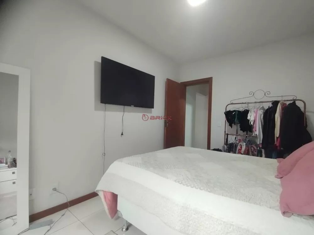 Apartamento à venda com 1 quarto, 43m² - Foto 3