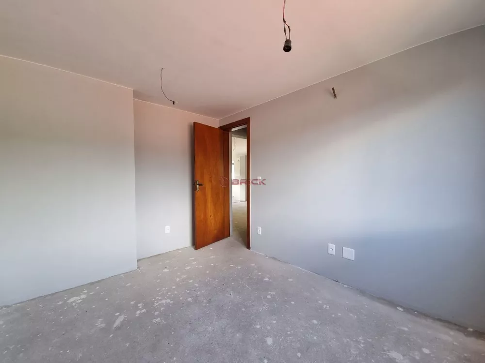 Apartamento à venda com 2 quartos, 79m² - Foto 7