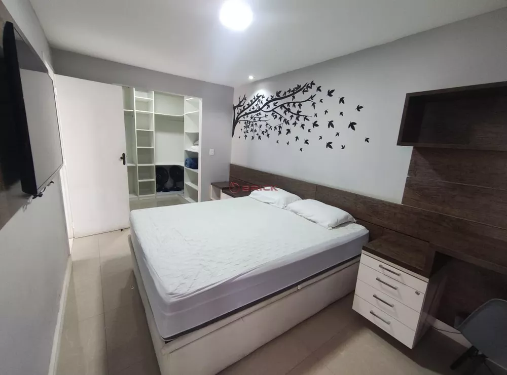 Casa à venda com 2 quartos, 135m² - Foto 3