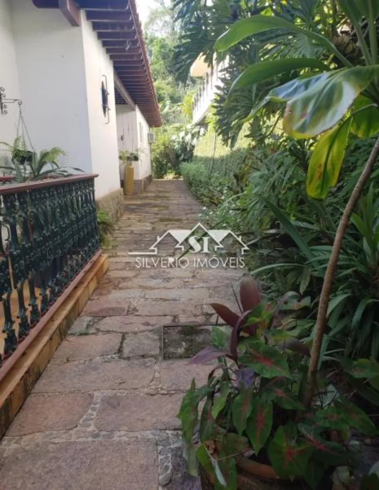 Casa, 5 quartos, 585 m² - Foto 2