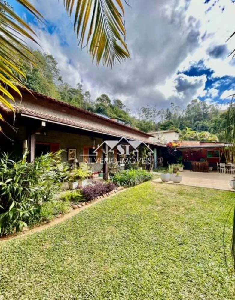 Casa, 4 quartos, 240 m² - Foto 3