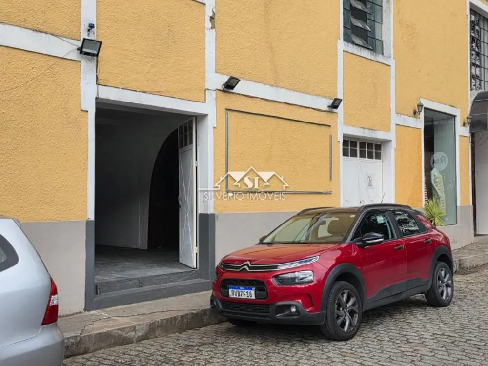 Depósito-Galpão, 240 m² - Foto 1