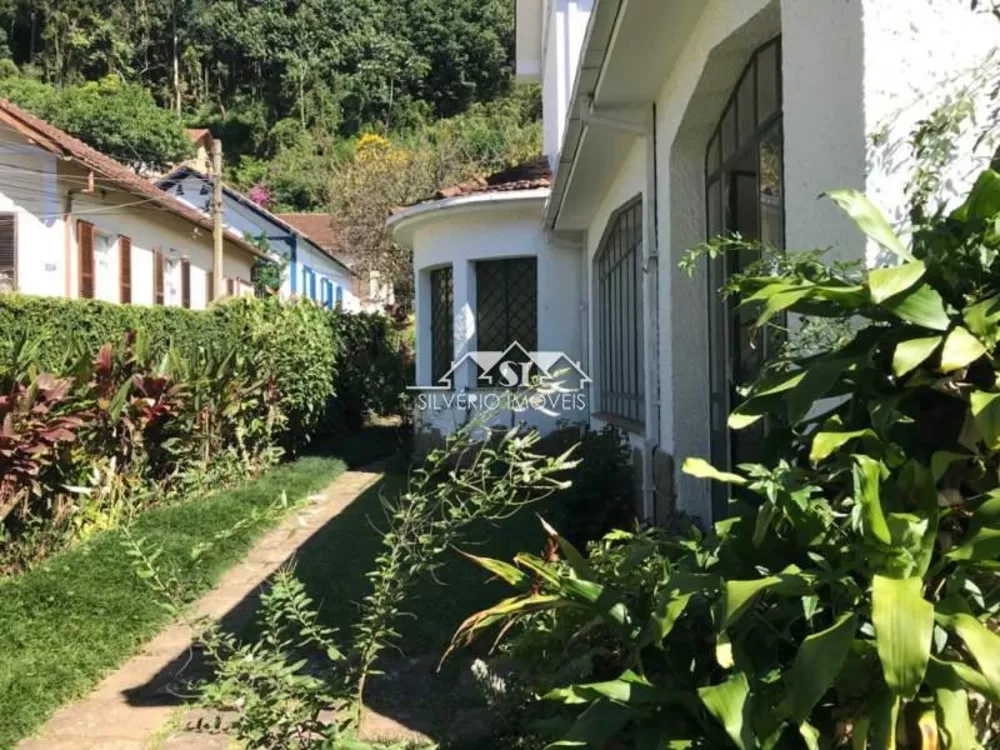 Casa, 4 quartos, 314 m² - Foto 2