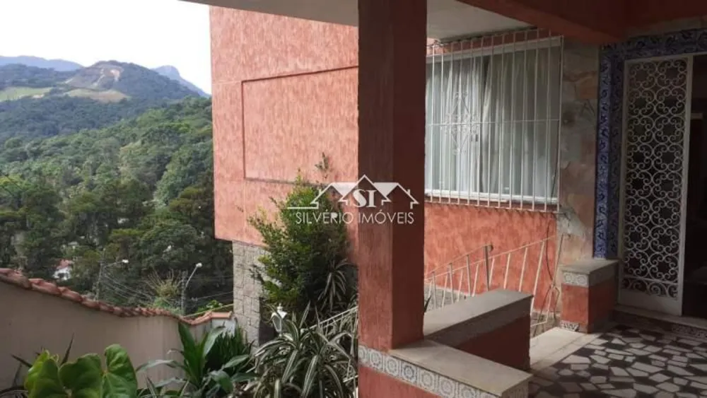 Casa, 5 quartos, 320 m² - Foto 1