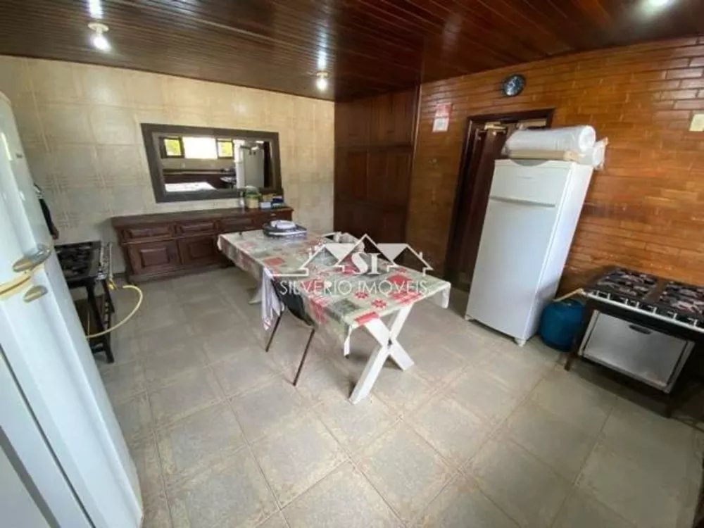 Casa, 5 quartos, 225 m² - Foto 8