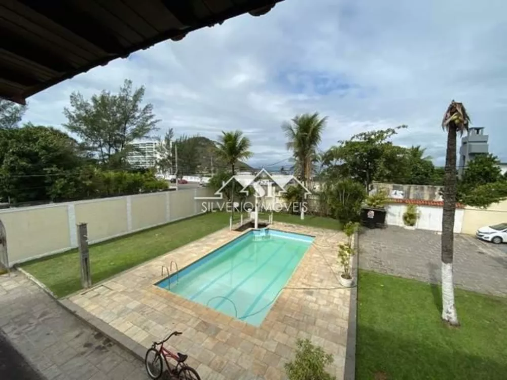 Casa, 5 quartos, 225 m² - Foto 12