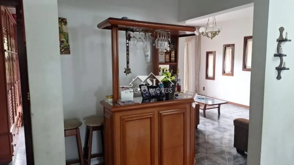 Casa, 3 quartos, 270 m² - Foto 4