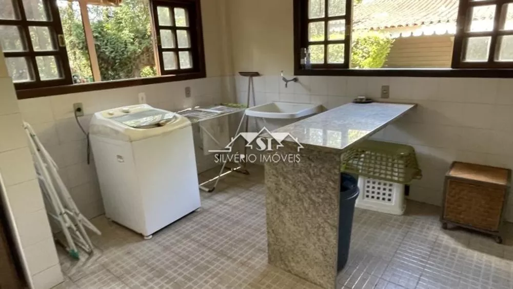 Casa, 6 quartos, 363 m² - Foto 1