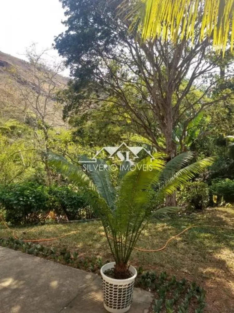 Sítio, 4 quartos, 1000 m² - Foto 9