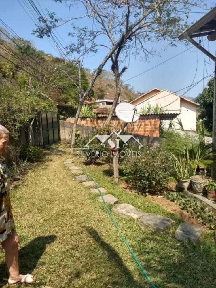 Sítio, 4 quartos, 1000 m² - Foto 8