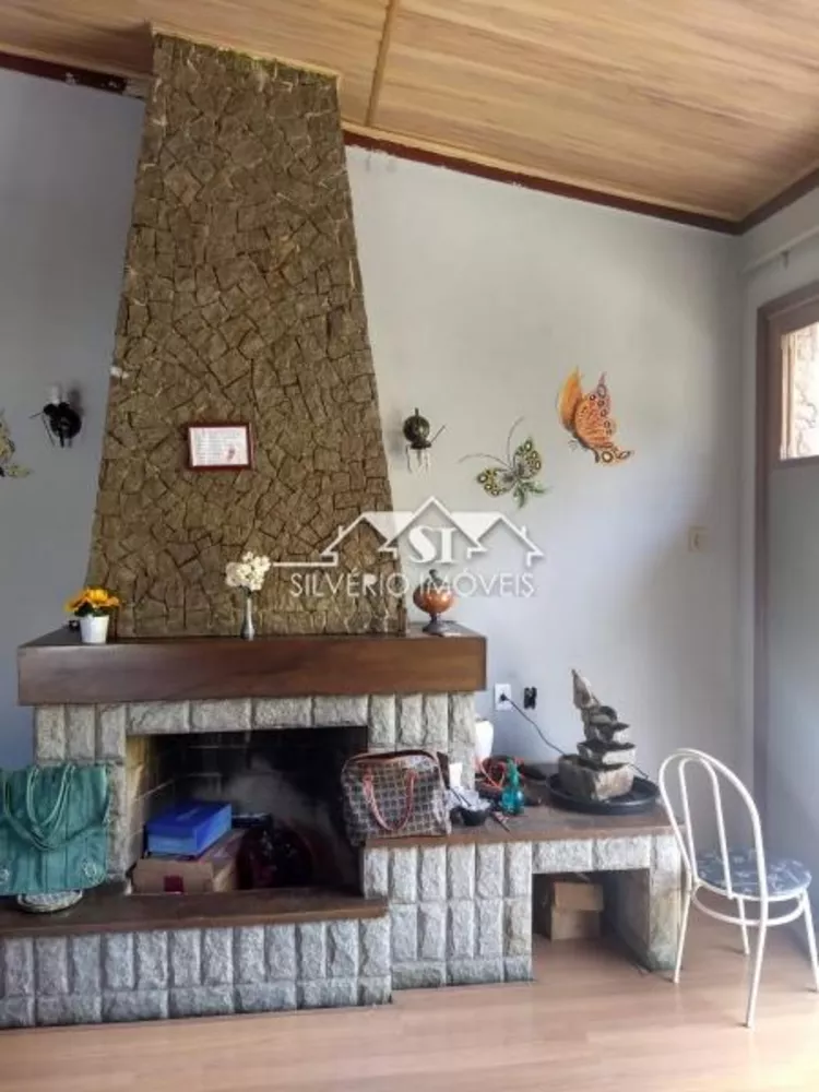 Sítio, 4 quartos, 1000 m² - Foto 17