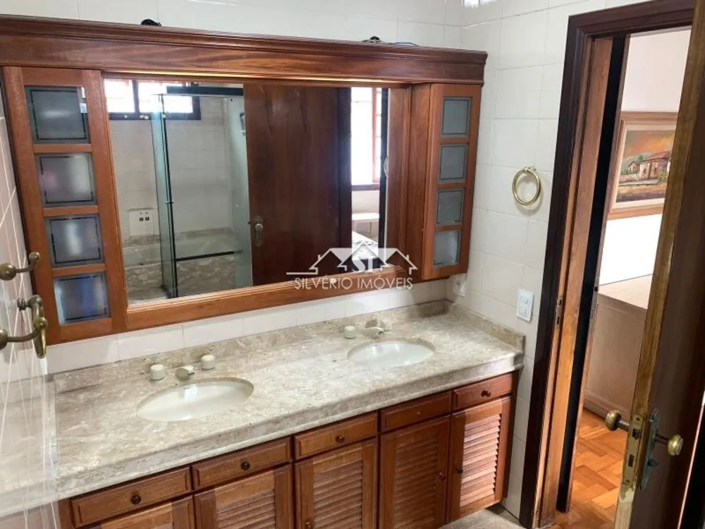 Casa, 4 quartos, 275 m² - Foto 34